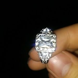 Dimond ring